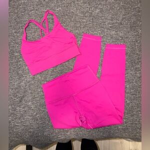 LULULEMON SET - WORN ONCE! Size 6 - ripened raspberry